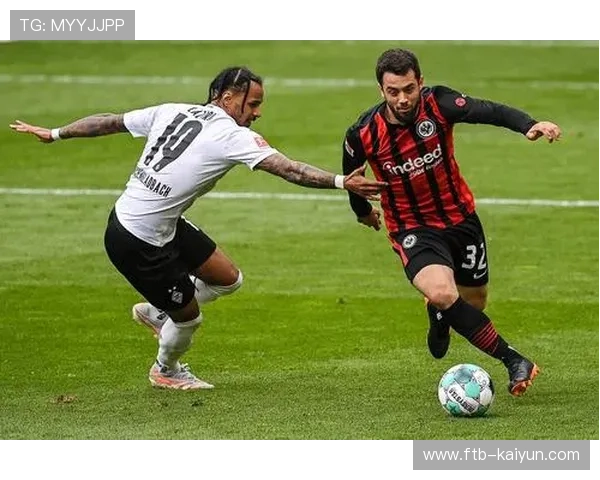 门兴格拉德巴赫中场夸西手术成功，季末复出